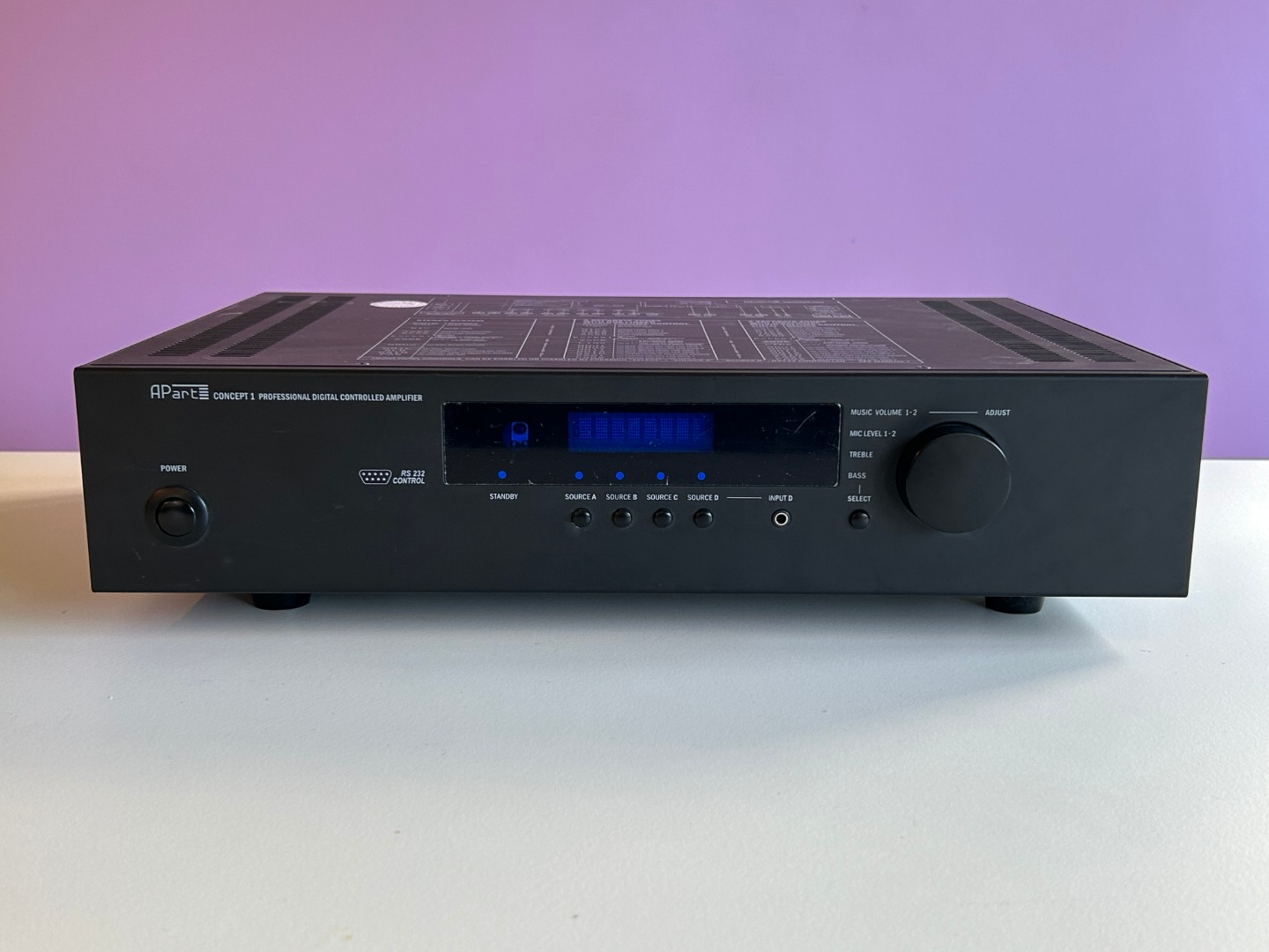 Apart Concept 1 stereo amfi